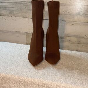 Women's Brown Knit Sock Heel Booties - Stretch Pointed Toe Block Heel